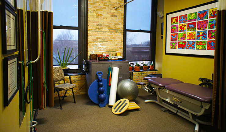 Photo of Progressive Chiropractic Wellness Center's treatment room