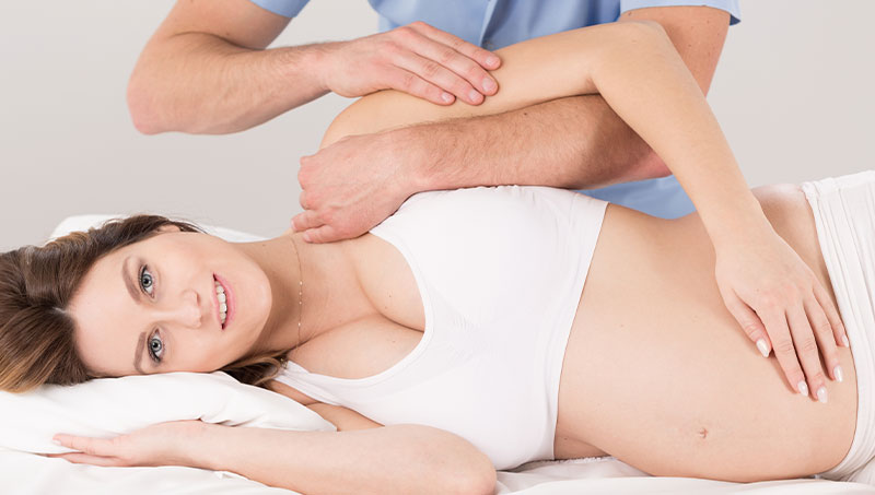Pre-natal chiropractic adjustment